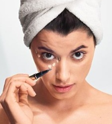 как наносить правильно макияж как наносить правильно макияж