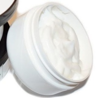 Косметические кремы: разновидности и функции