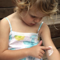 Детский крем – нежная забота для малышей