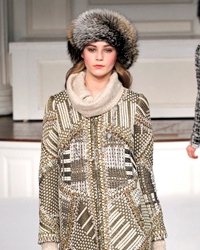 Меховые головные уборы 2012 Oscar de la Renta Меховые головные уборы 2012 Oscar de la Renta
