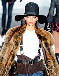 Модные шляпы сезона осень-зима 2011-2012 Модные шляпы сезона осень-зима 2011-2012