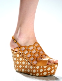 Обувь – тренды весна-лето 2012 Обувь – тренды весна-лето 2012