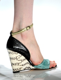 Обувь – тренды весна-лето 2012 Обувь – тренды весна-лето 2012