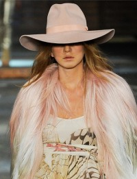 Головные уборы 2012 Just Cavalli Головные уборы 2012 Just Cavalli