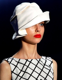 Головные уборы 2012 Christian Dior Головные уборы 2012 Christian Dior