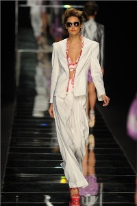 Женские костюмы 2012 John Richmond Женские костюмы 2012 John Richmond