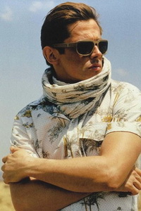 спортивная одежда в моде Louis Vuitton спортивная одежда в моде Louis Vuitton