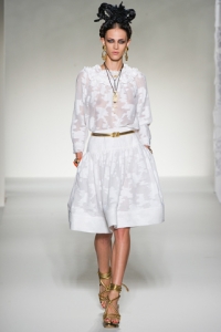 цвета весны лето 2012 Moschino цвета весны лето 2012 Moschino