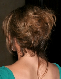 Стильные прически для длинных волос Стильные прически для длинных волос