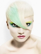 Креативное окрашивание волос: эпатажные цвета 2011 Креативное окрашивание волос: эпатажные цвета 2011