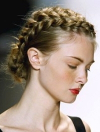 популярные укладки для длинных волос популярные укладки для длинных волос