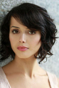 челка на вьющихся волосах челка на вьющихся волосах