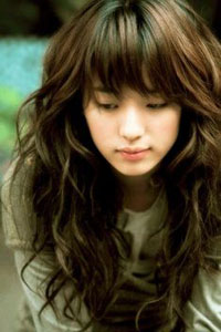 челка на вьющихся волосах челка на вьющихся волосах