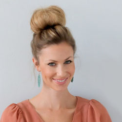 как сделать пучок из волос как сделать пучок из волос