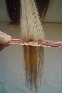 выпрямление искусственных волос выпрямление искусственных волос