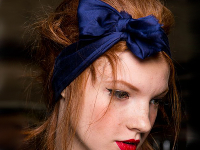 прически для длинных волос с повязкой прически для длинных волос с повязкой