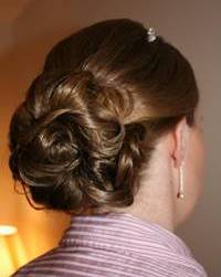 Стильные вечерние прически Стильные вечерние прически