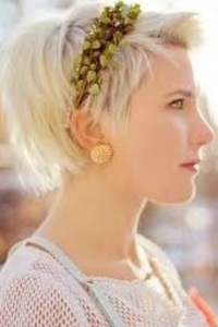 как заколкой заколоть челку как заколкой заколоть челку