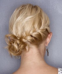 косы на коротких волосах в домашних условиях косы на коротких волосах в домашних условиях