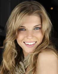 Модные тенденции в макияже 2009 Модные тенденции в макияже 2009