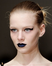 Тенденции макияжа осень-зима 2011-2012 Тенденции макияжа осень-зима 2011-2012