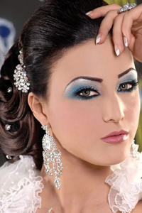 последовательность восточного макияжа последовательность восточного макияжа