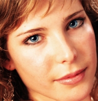 Макияж для голубых глаз: подчеркните кусочек неба