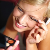 правильно красить глаза одним цветом правильно красить глаза одним цветом