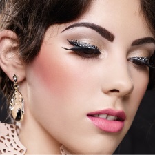 черная подводка черная подводка