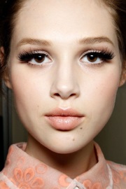 техника макияжа для маленьких глаз техника макияжа для маленьких глаз