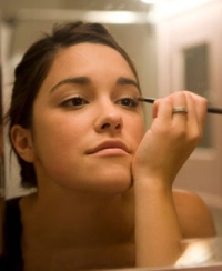 как правильно наносить макияж как правильно наносить макияж