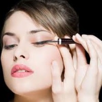 как наносить контур для глаз как наносить контур для глаз