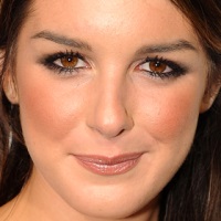 макияж от знаменитостей для карих глаз Шенэй Граймс макияж от знаменитостей для карих глаз Шенэй Граймс