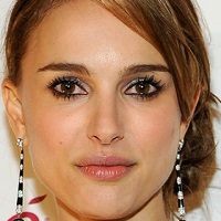 макияж от знаменитостей для карих глаз Натали Портман макияж от знаменитостей для карих глаз Натали Портман