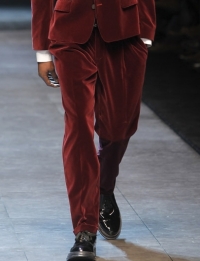 Расслабленный мужской покрой Расслабленный мужской покрой