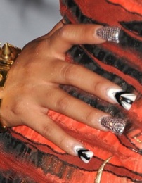 форма ногтей 2012 Snooki форма ногтей 2012 Snooki