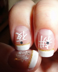 Наклейки для ногтей – маникюр на скорую руку