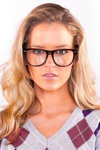 как выглядеть красиво в очках как выглядеть красиво в очках