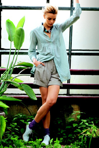 Туника-рубашка: строгость и свобода стиля